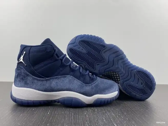 Reps TBK Velvet AR0715-441 WMNS 11 Navy Jordan Air Midnight 0323